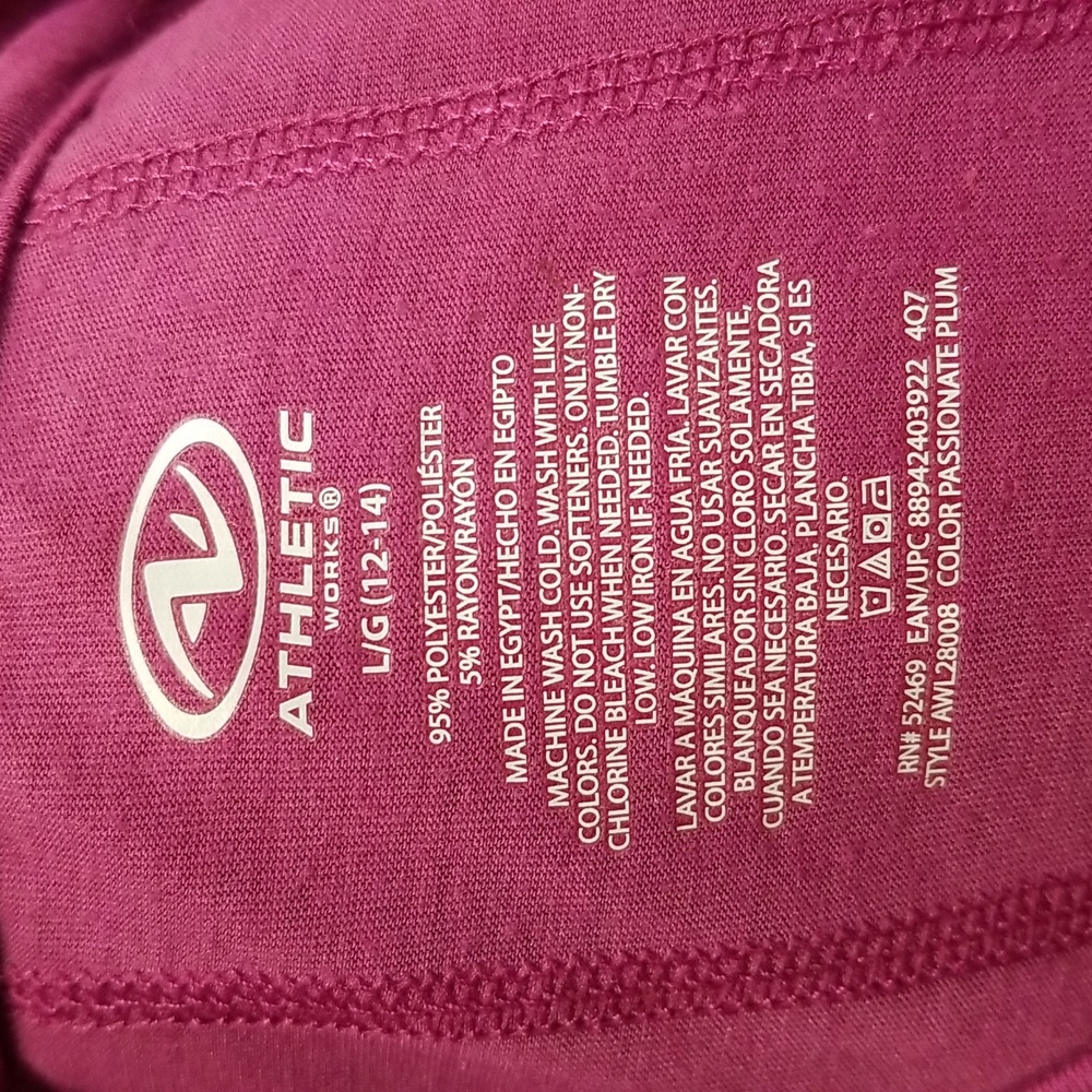 Athletic Works top - Picture 6 of 6